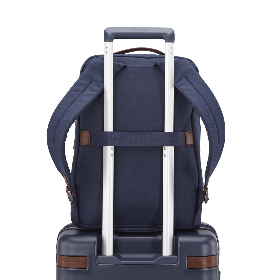 Virtuosa Backpack in the color Navy. image number 4